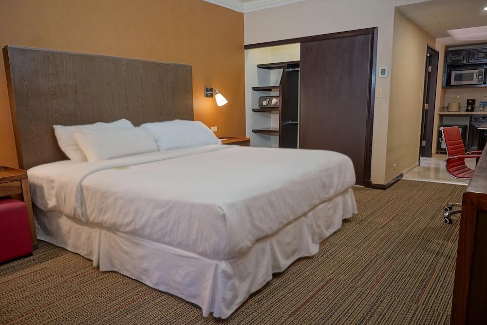 Four Points By Sheraton Saltillo Extérieur photo