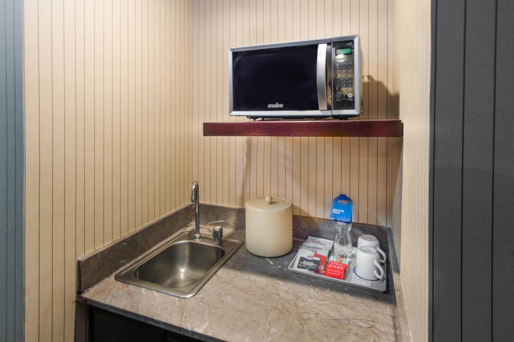 Four Points By Sheraton Saltillo Extérieur photo