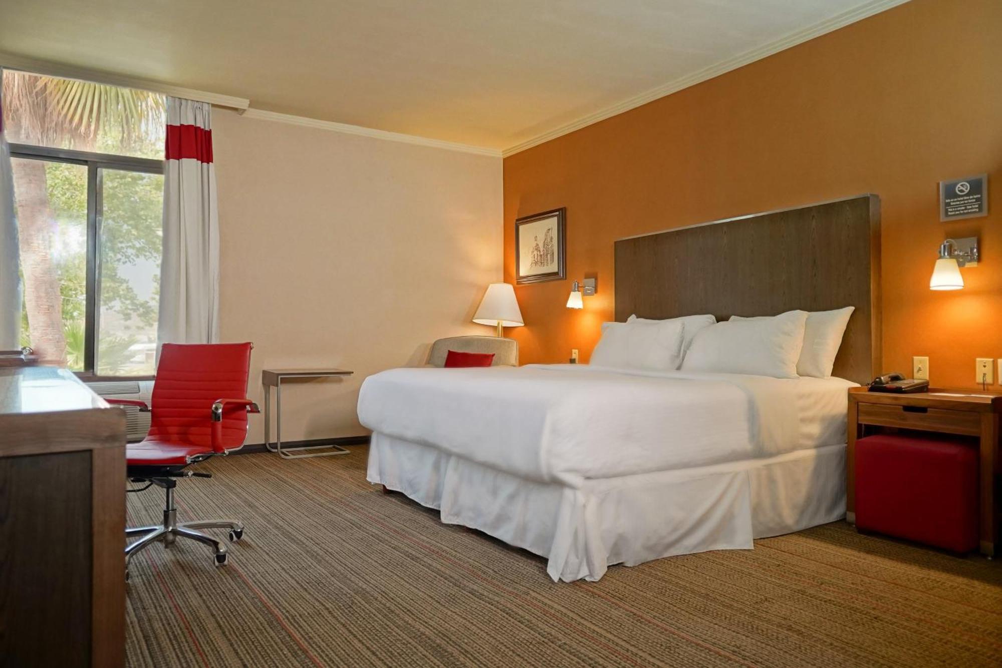 Four Points By Sheraton Saltillo Extérieur photo